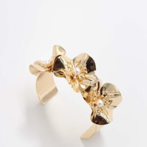 Triple Rose Blossom